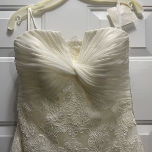 Ivory size 8 bridal gown